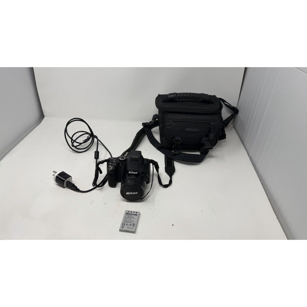 Nikon COOLPIX P500 36X Zoom 12.1MP Tilt Screen Digital Camera - Bundle - Nice -